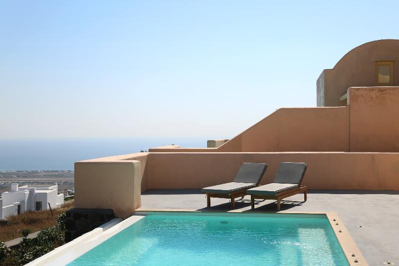 North Santorini A Luxury Spa Hotel Pyrgos Kallistis Exterior photo